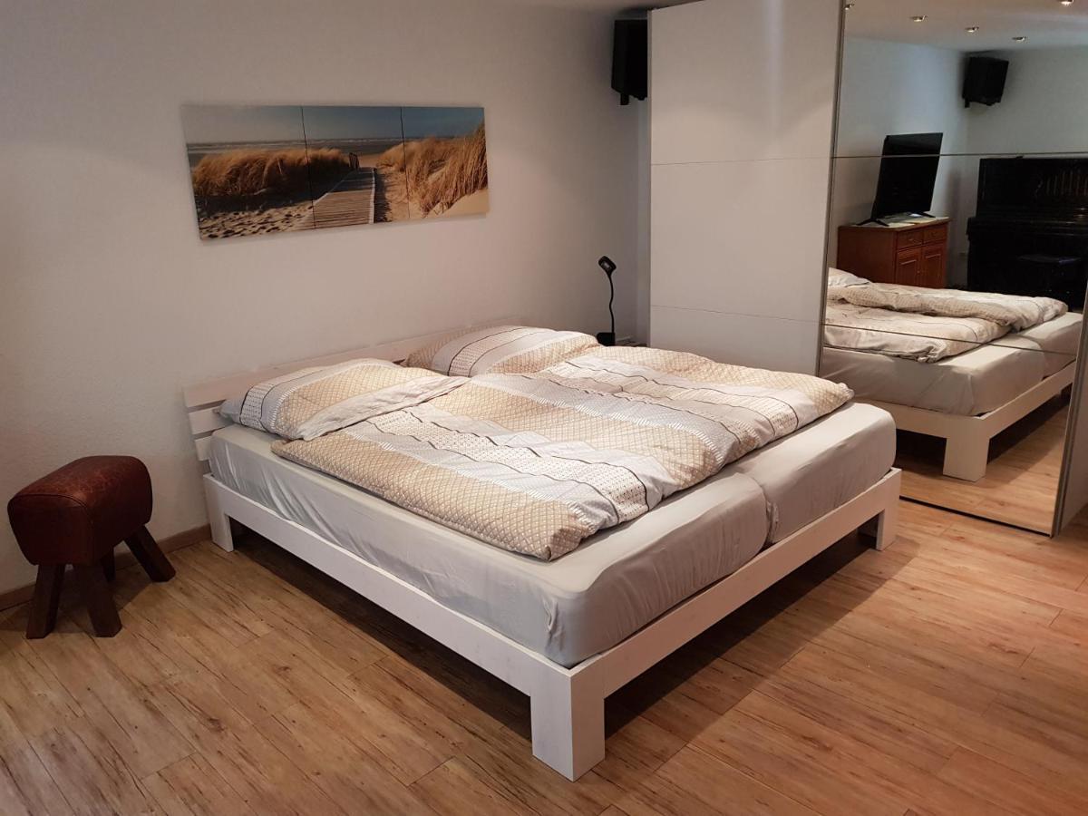 4 Sterne Souterrain Apartment Alt-Mariendorf Berlin Ngoại thất bức ảnh